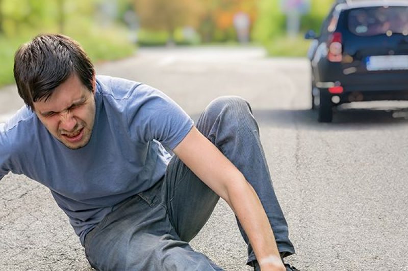 San Diego hit‑and‑run car crash scene